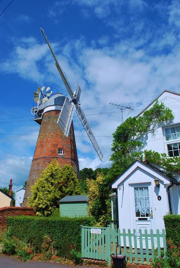 Modern Luxury 1 Bed Apartment With Parking Near Stansted Airport Stansted Mountfitchet Exterior foto