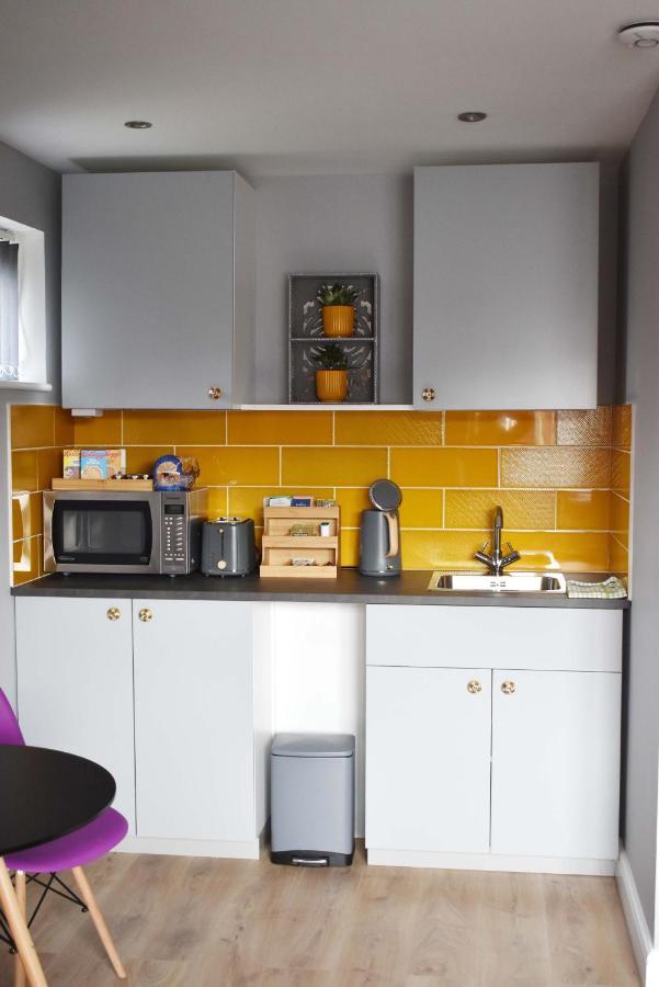 Modern Luxury 1 Bed Apartment With Parking Near Stansted Airport Stansted Mountfitchet Exterior foto