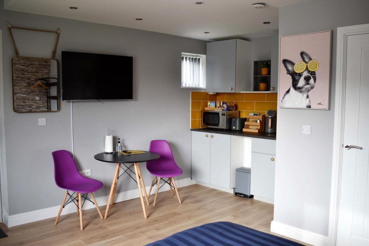 Modern Luxury 1 Bed Apartment With Parking Near Stansted Airport Stansted Mountfitchet Exterior foto